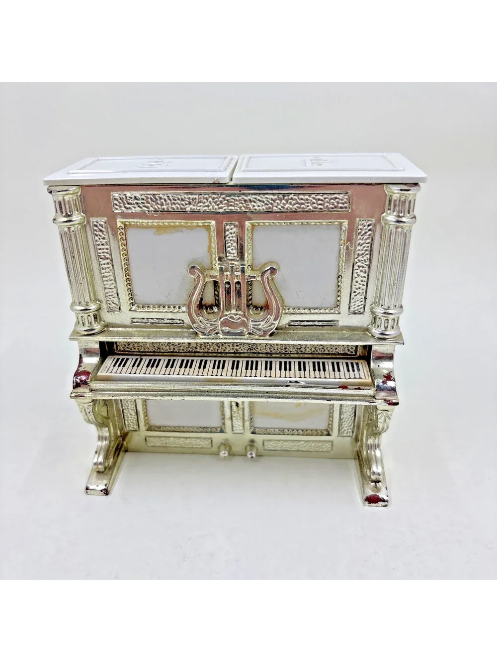Salt & Pepper Set Upright Piano Pushing Keyboard Pops Up Set Vintage
